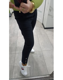 SUPER MODNE SPODNIE GUZIKI...