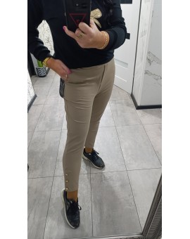 SUPER MODNE SPODNIE GUZIKI...