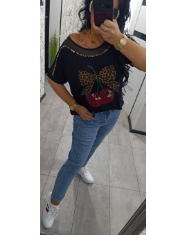 SUPER MODNA BLUZECZKA...