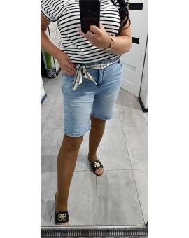 MEGA MODNE SPODENKI JEANS...